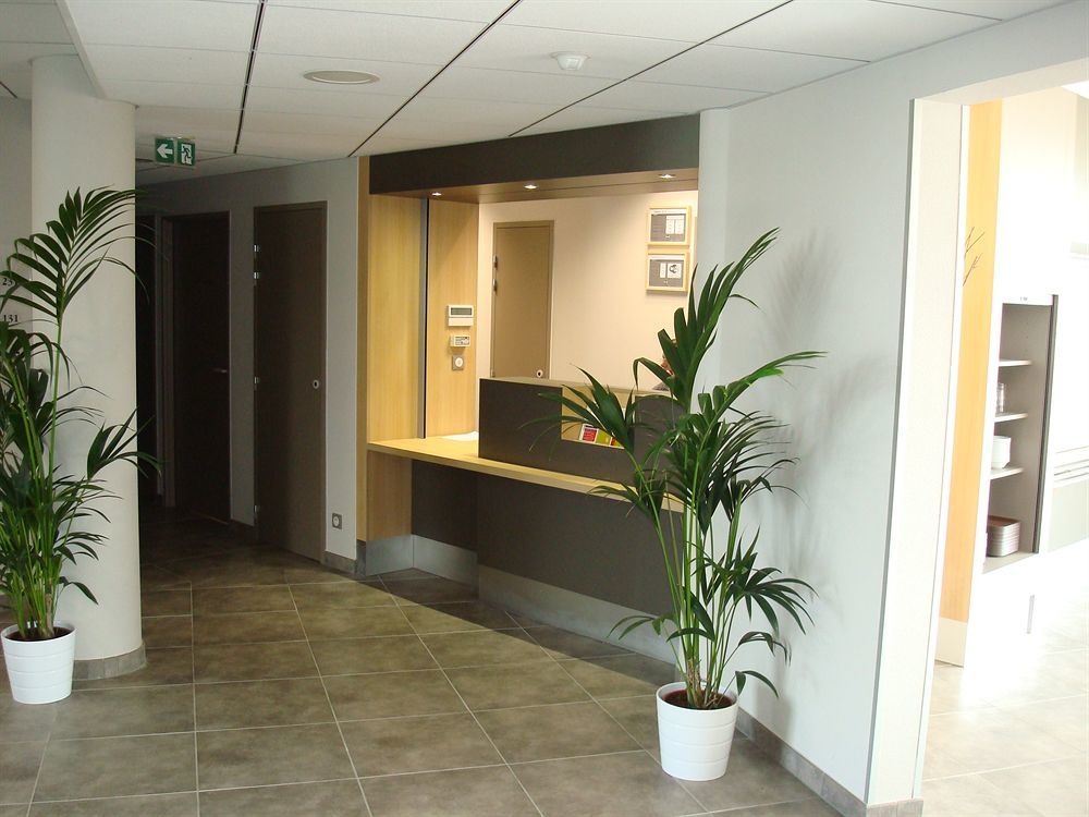 B&B Hôtel Clermont-Ferrand Nord Riom Exterior foto